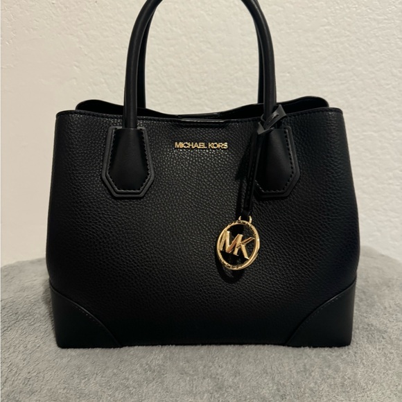 Michael Kors Small Tote bag - Picture 1 of 6
